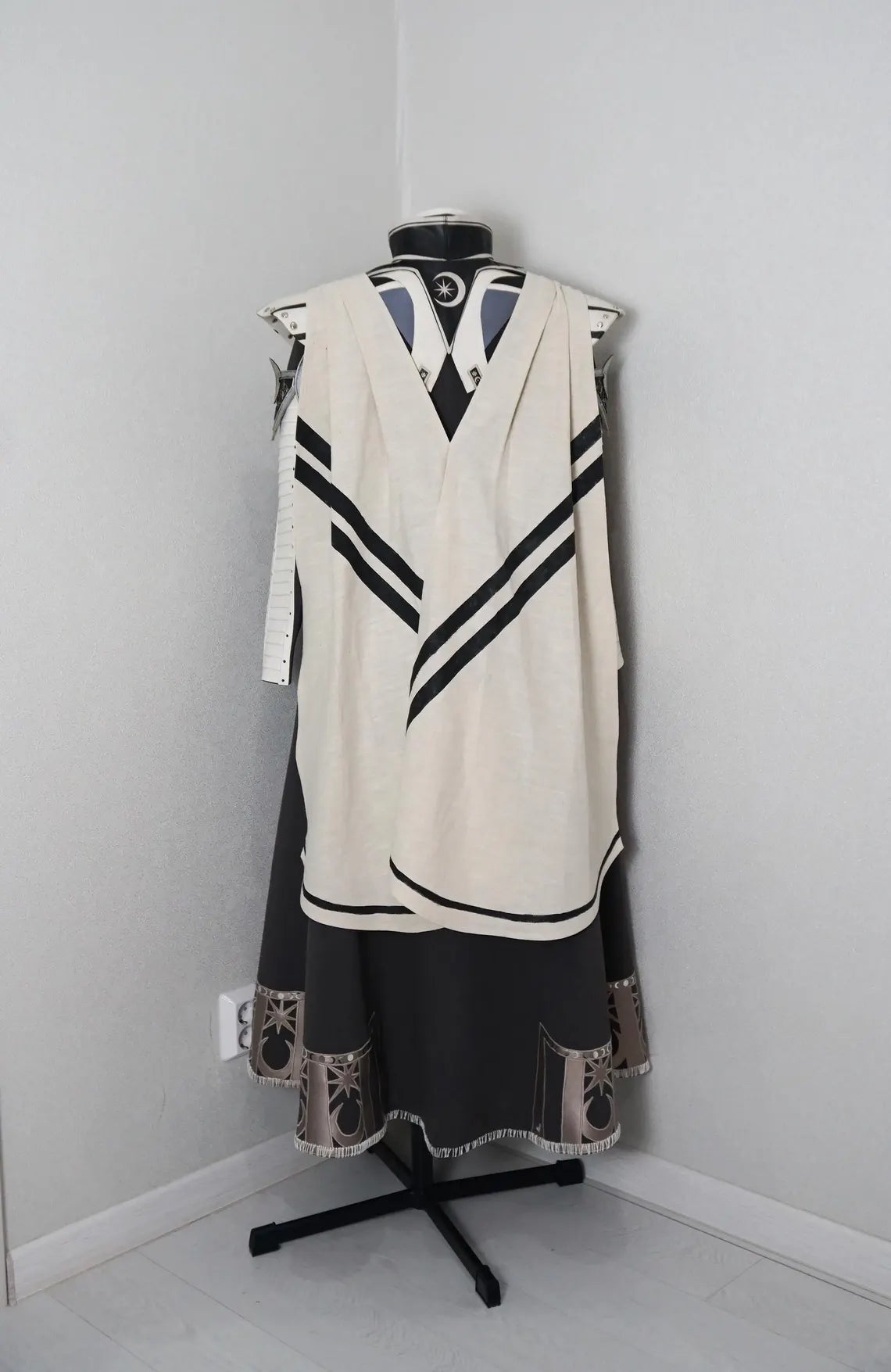 Isobel – Baldur's Gate 3 Costume